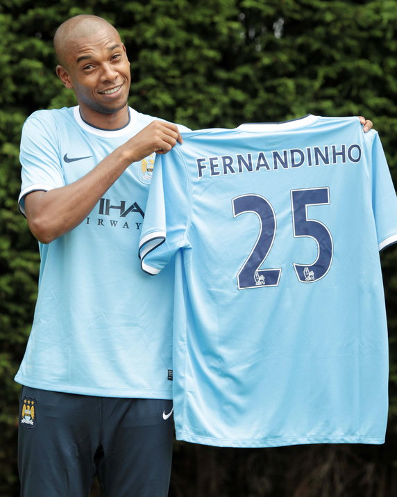 5. Fernandinho 