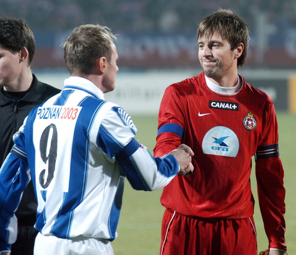 Maciej Żurawski w barwach Wisły Kraków wielokrotnie rywalizował na boisku również z zespołem Lecha. Na zdjęciu z Piotrem Reissem (2003).