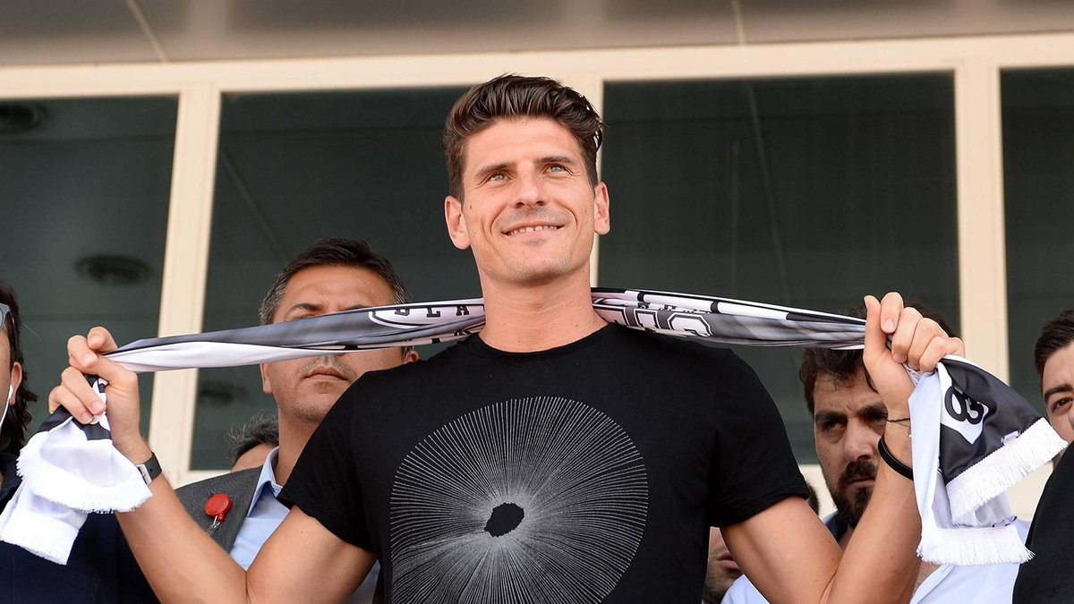 Mario Gomez: transfer do Besiktasu może pomóc w powrocie do kadry