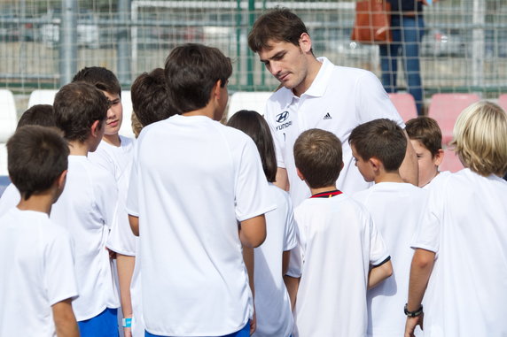 Iker Casillas uszczęśliwił dzieciaki