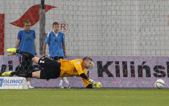 PIŁKARSKA EKSTRAKLASA PIAST KONTRA ZAGŁĘBIE LUBIN (Silvio Rodić )