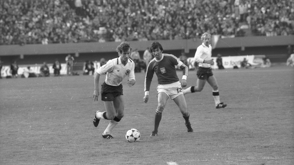 Kazimierz Deyna podczas meczu z RFN. Mecz otwarcia mistrzostw świata 1978 w Argentynie (0:0).