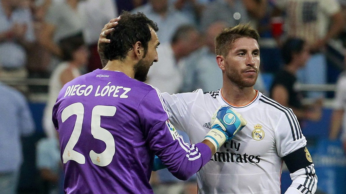 Diego Lopez (L) i  Sergio Ramos (P)