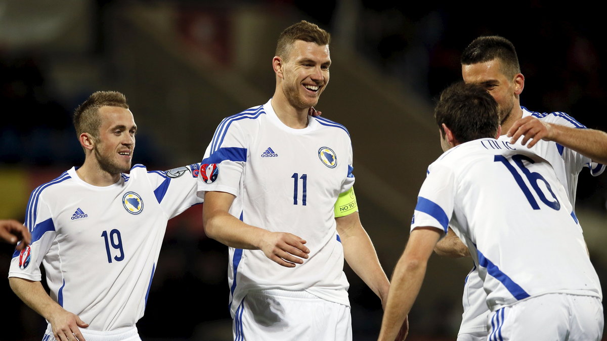 Edin Dzeko (11)