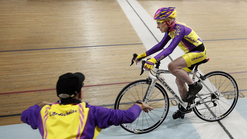 FRANCE CYCLING RECORD (Robert Marchand sets cycling record at age 105)