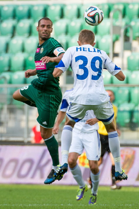 PIŁKA NOŻNA EKSTRAKLASA ŚLĄSK WROCŁAW RUCH CHORZÓW (Flavio Paixao Michał Helik )