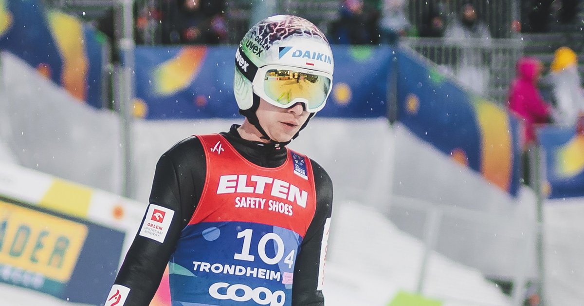 Zniszczoł's Earnings from 10th Place and the Gap to the Winner