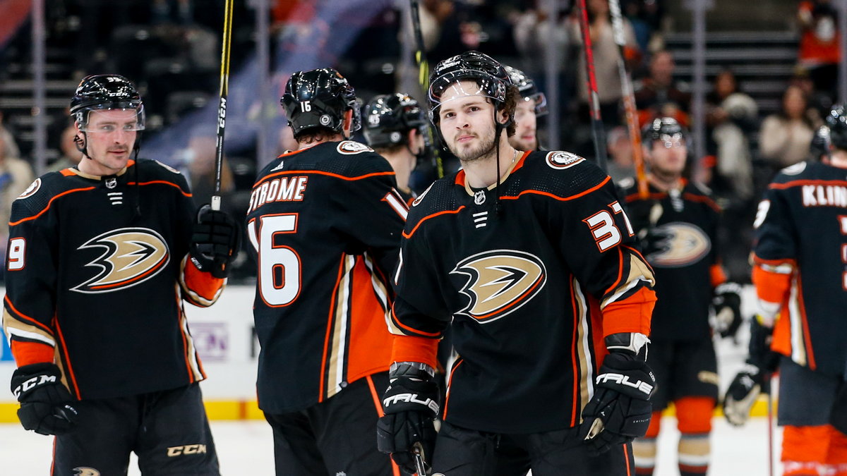 Mason McTavish był bohaterem Anaheim Ducks