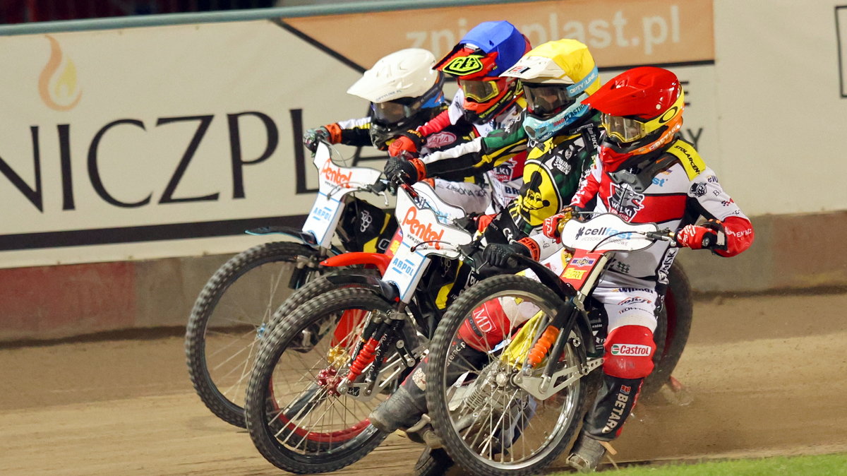 Max Fricke w żółtym kasku