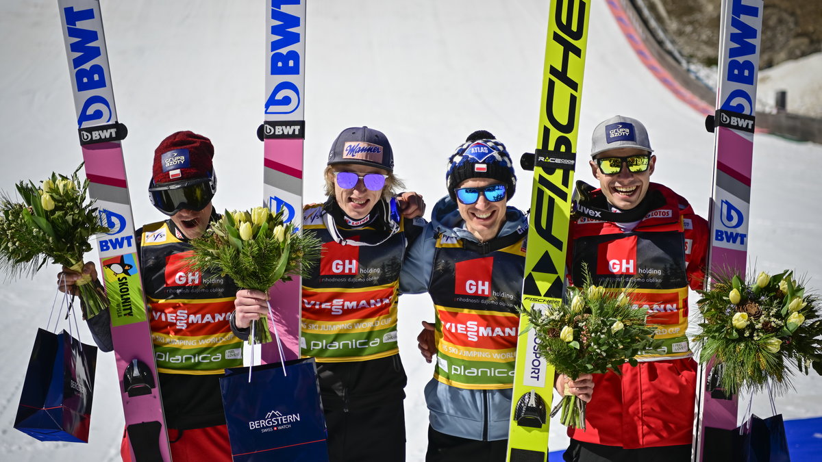 Piotr Żyła, Dawid Kubacki, Kamil Stoch i Jakub Wolny