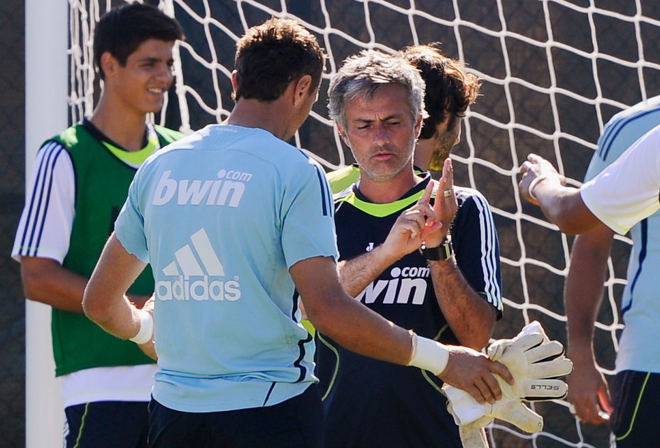 Jerzy Dudek i Jose Mourinho