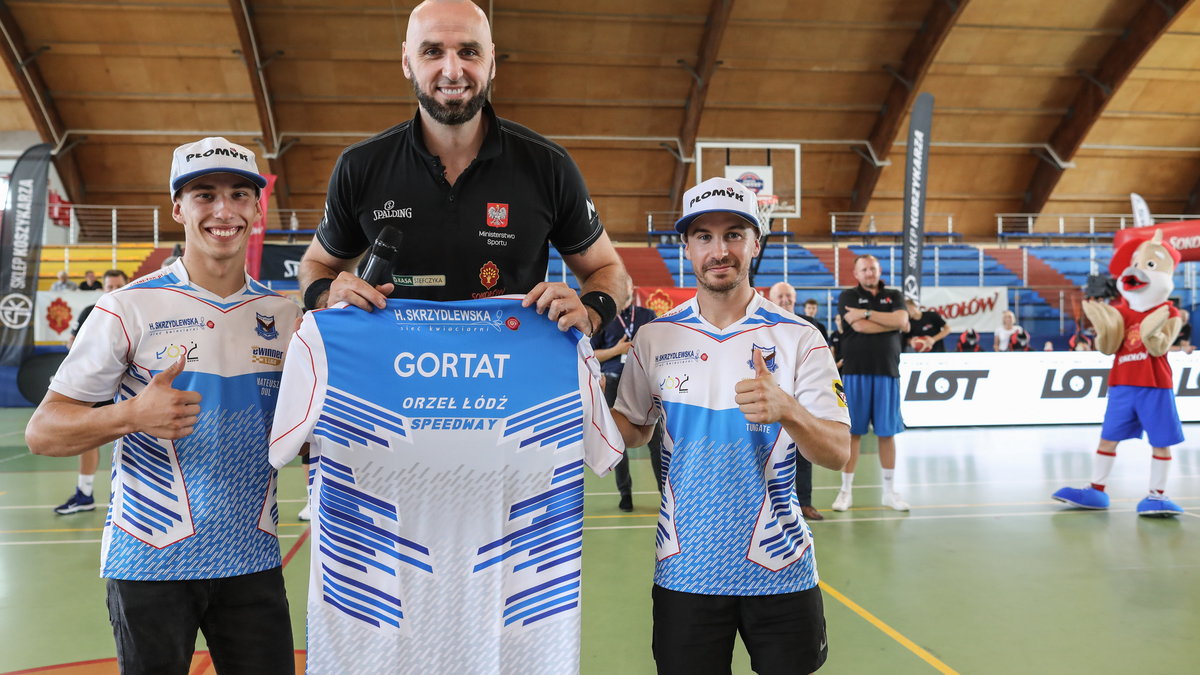 Marcin Gortat, Rohan Tungate (z prawej)