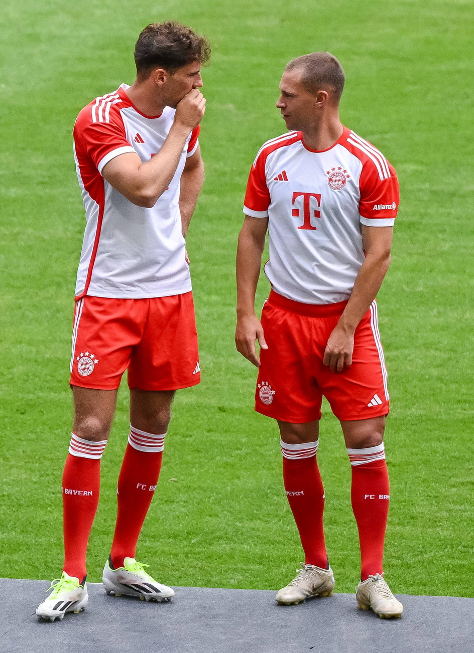 Leon Goretzka (z lewej) i Joshua Kimmich