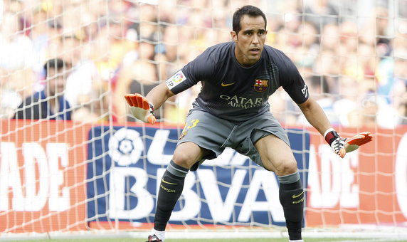 19. Claudio Bravo (Chile, FC Barcelona) – 12 milionów euro