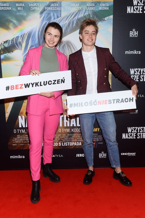 Julia Walczak i Katarzyna Zillmann na premierze filmu "Wszystkie nasze strachy"