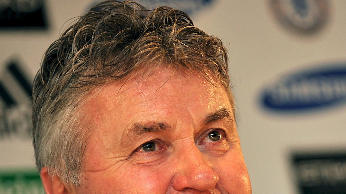 BRITAIN SOCCER PREMIERSHIP HIDDINK