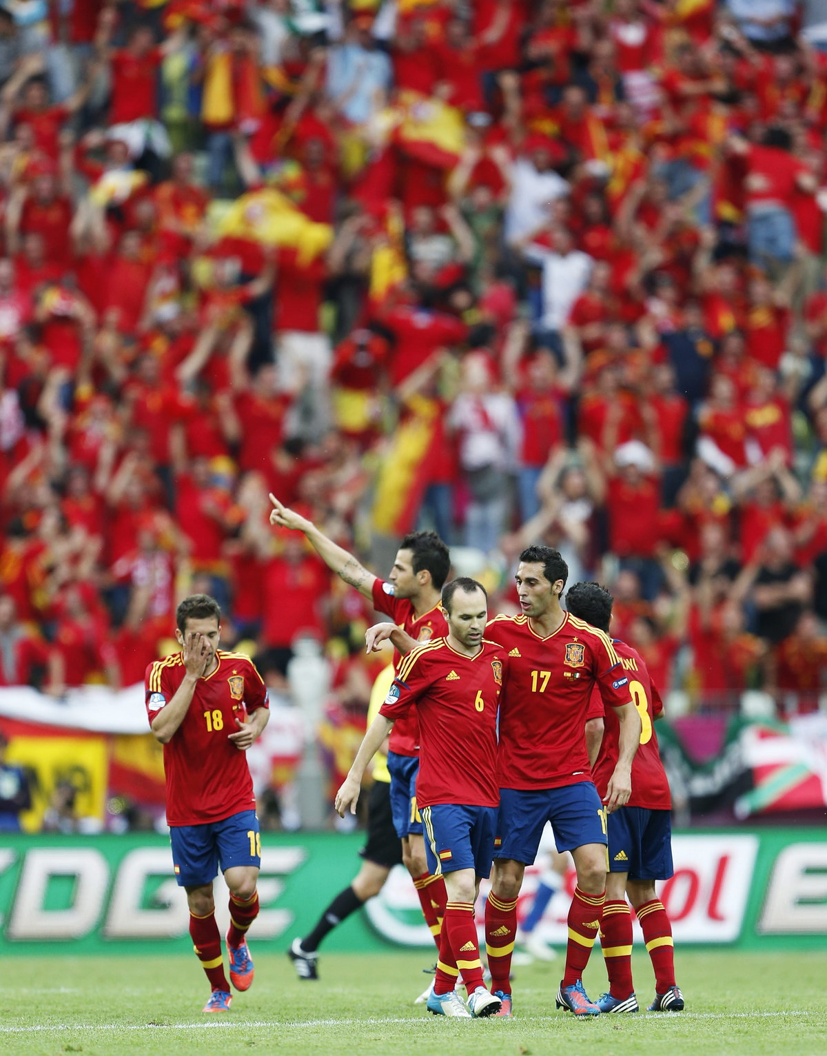 Jordi Alba (L)