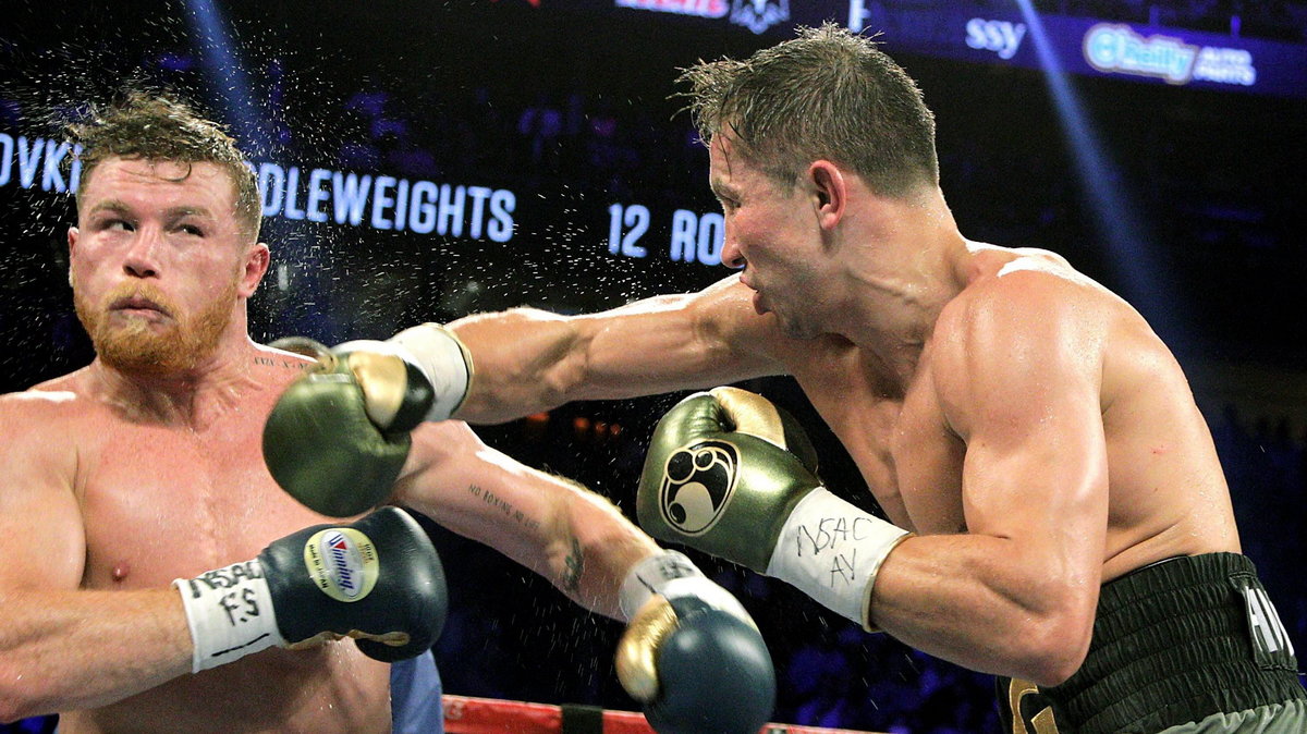 Boxing: Golovkin retains titles in thrilling draw with Alvarez