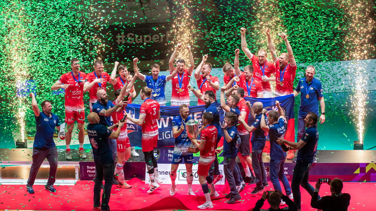 W finale Ligi Mistrzów ZAKSA pokonała 3:1 Trentino Itas i za historyczny triumf dostała czek na 500 tysięcy euro.