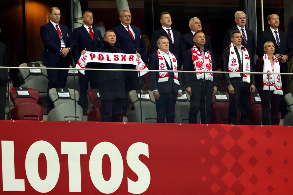 Przedstawiciele władzy oraz polskiego futbolu na meczu Polska - Albania na stadionie Narodowym