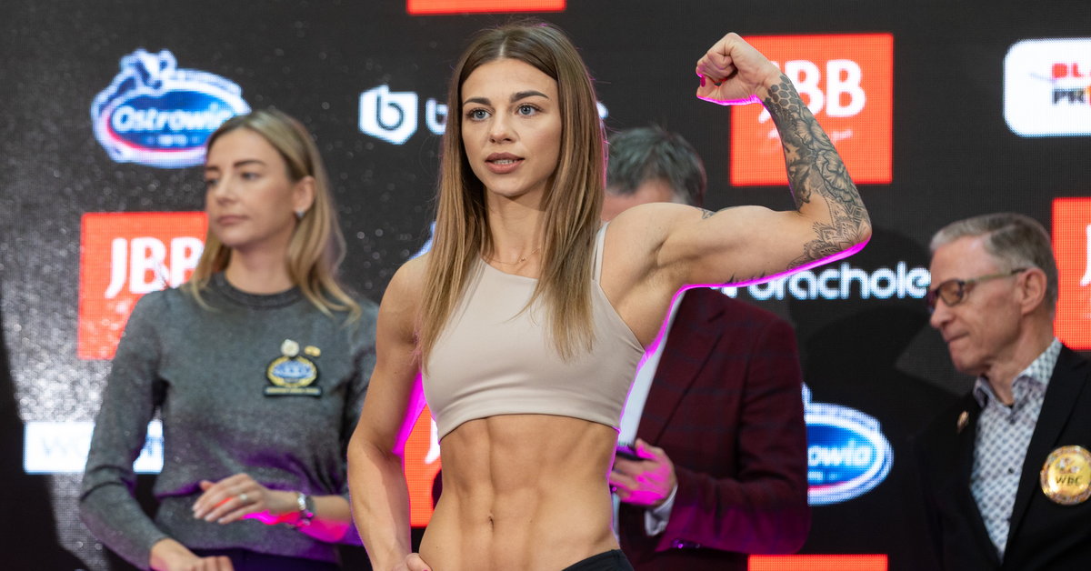 Laura Grzyb (9-0) defends her European Championship Title against Stevi  Levy (9-1) on October 7th, Knockout Boxing Night 30 : r/WMMA