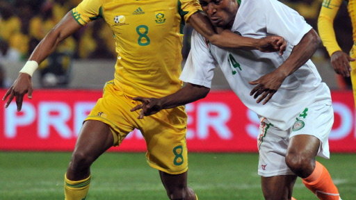 Siphiwe Tshabalala (L)