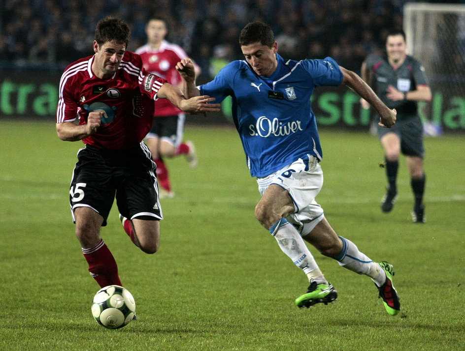 Robert Lewandowski w barwach Lecha Poznań w meczu z Legią Warszawa, 3 kwietnia 2010 r.