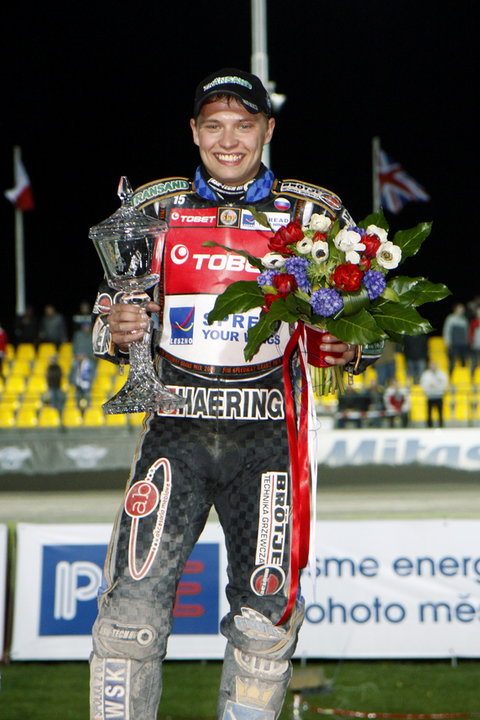 Emil Sajfutdinow po wygraniu Grand Prix Czech w Pradze w 2009 roku