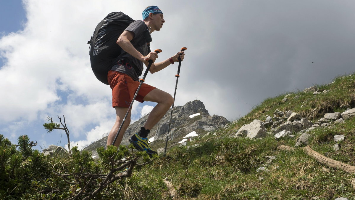 Austriak Gerald Gold szykuje się do występu w Red Bull X-Alps