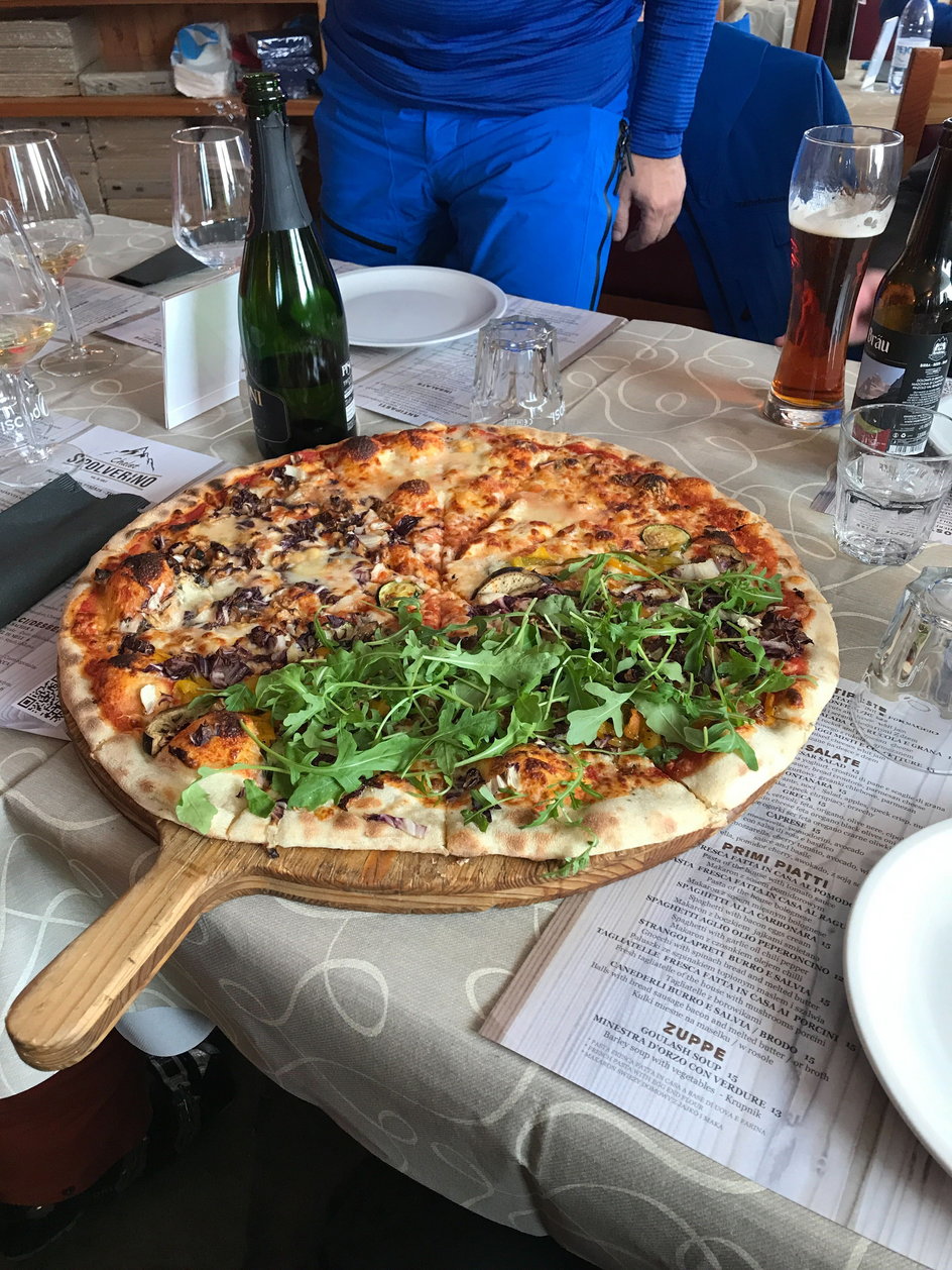 Imponująca pizza w Spolverino