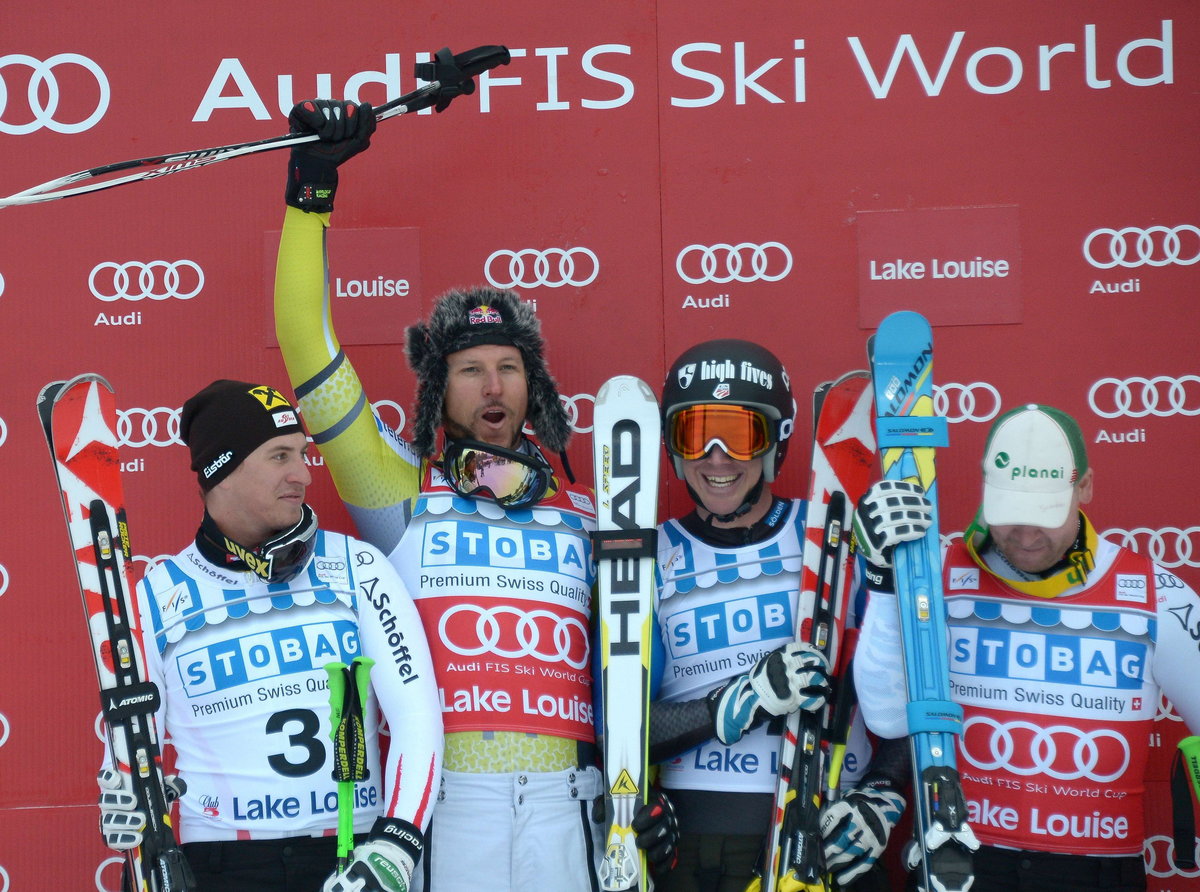 Aksel Lund Svindal (drugi od lewej)