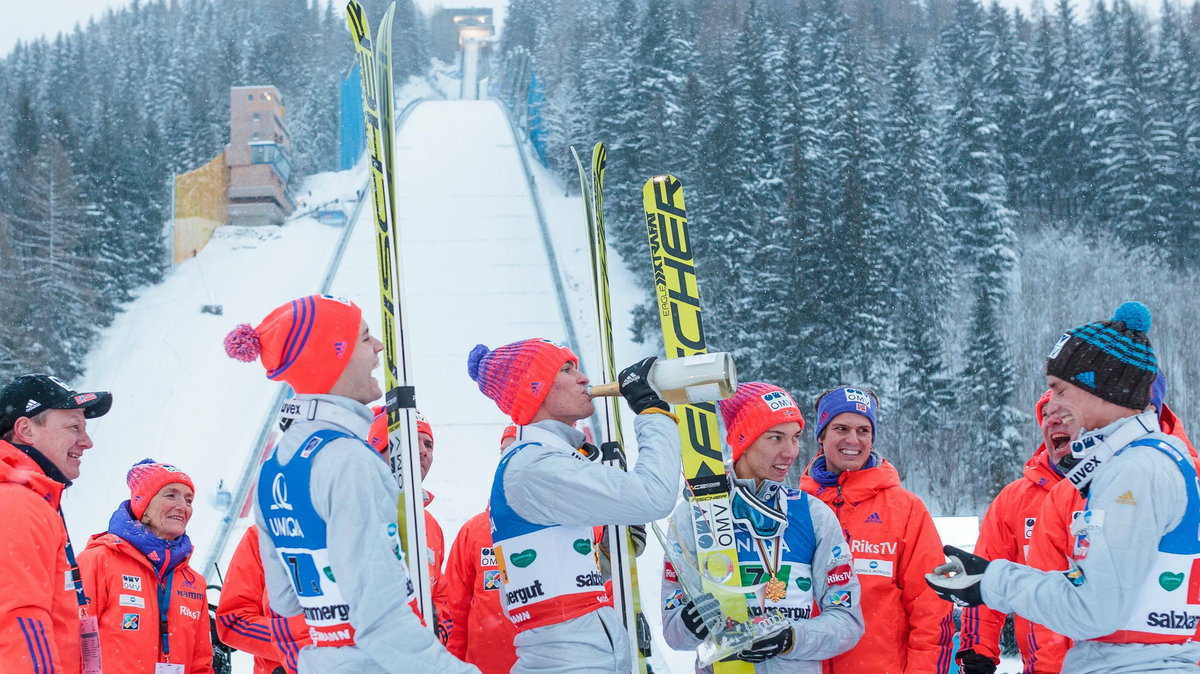 Norwegowie na skoczni w Bad Mitterndorf