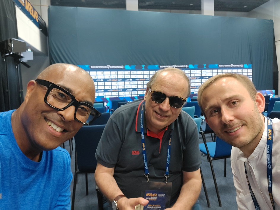 Colin Jackson w rozmowie z dziennikarzami "Przeglądu Sportowego" Maciejem Petruczenko i Przemysławem Osiakiem