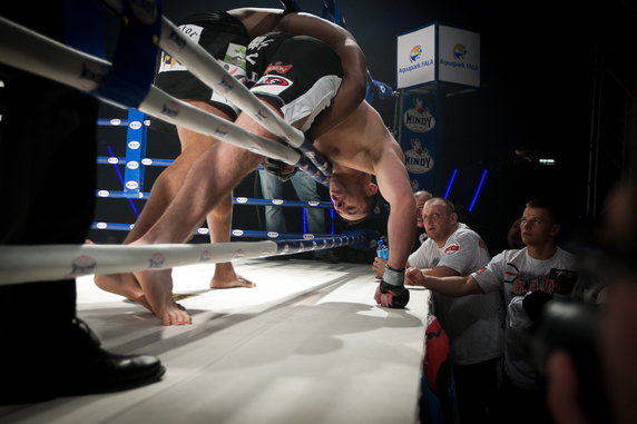 SPORTY WALKI MMA GALA FIGHTERS ARENA ŁÓDŻ