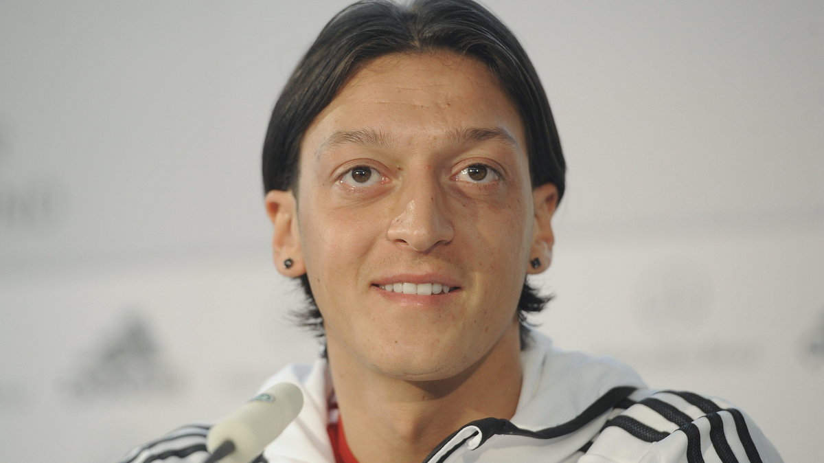 Mesut Oezil