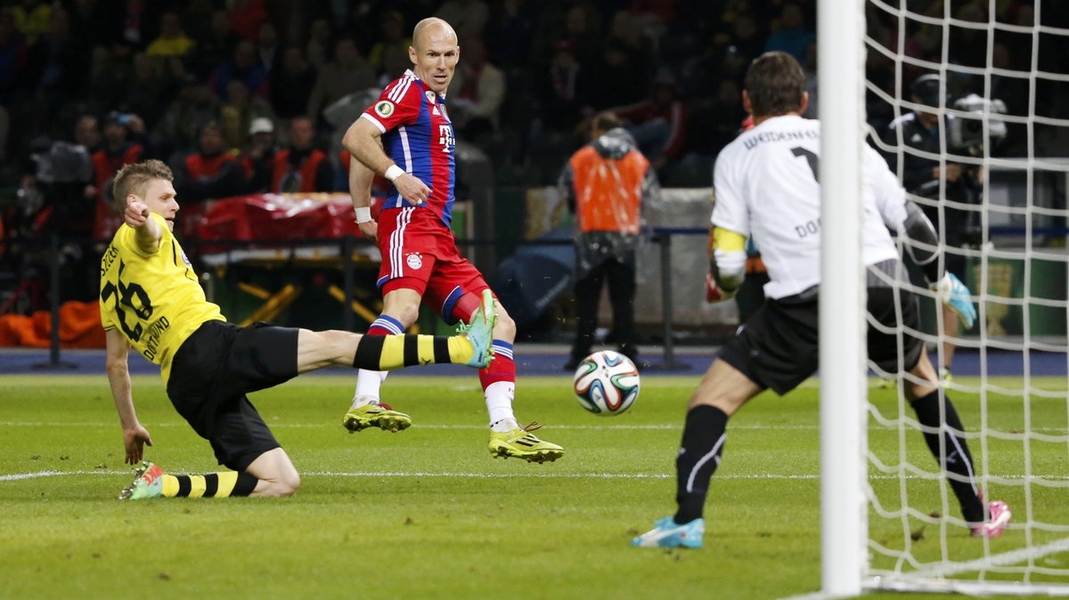 Łukasz Piszczek i Arjen Robben