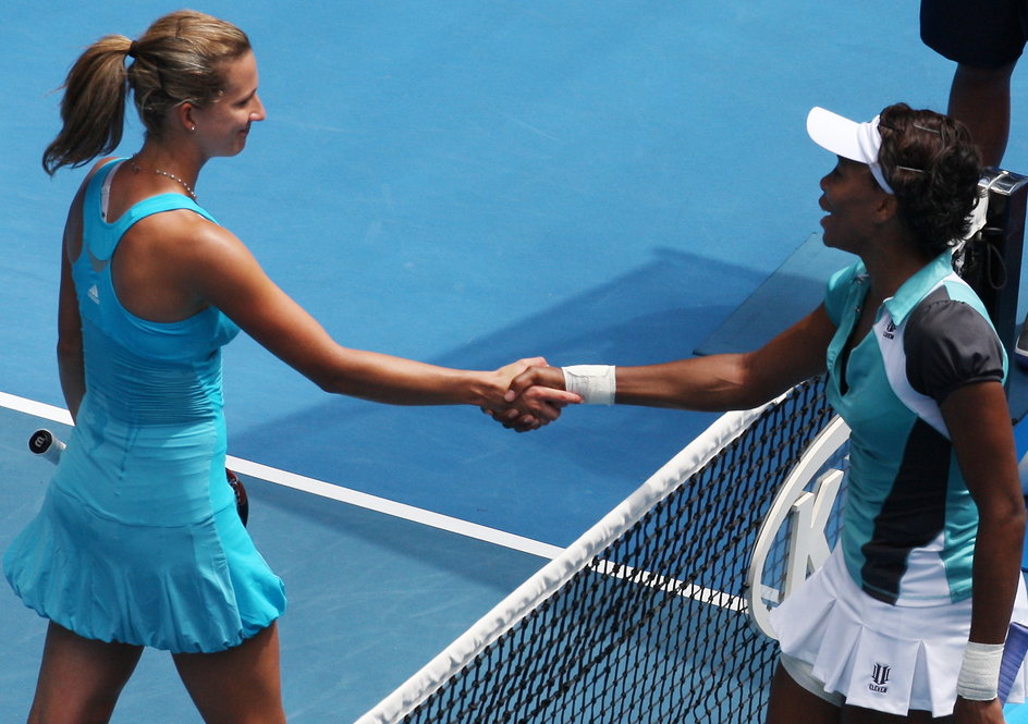 Marta Domachowska i Venus Williams po meczu IV rundy Australian Open 2008