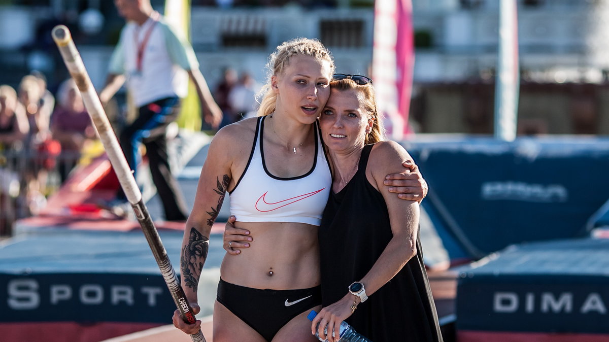 Justyna Śmietanka i Anna Rogowska