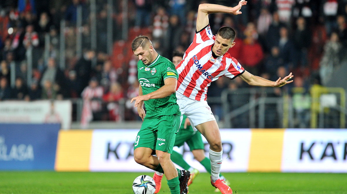 Karol Angielski (Radomiak Radom) i Matej Rodin (Cracovia)