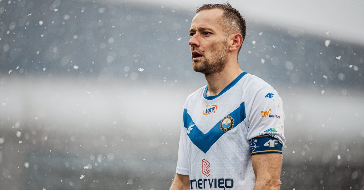 Gorzkie pożegnanie kapitana ze Stalą Mielec. Jacek Klimek: nikt nie jest ważniejszy od klubu