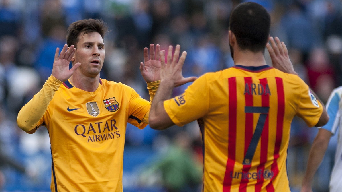 Lionel Messi i Arda Turan 