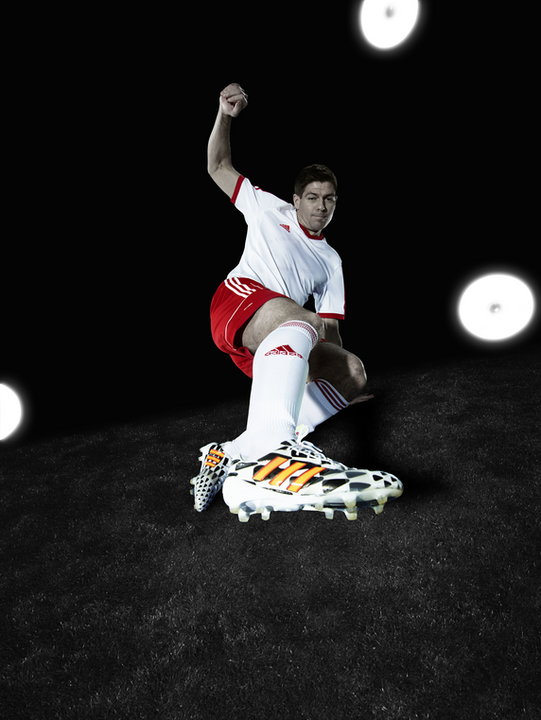 Steven Gerrard - adidas
