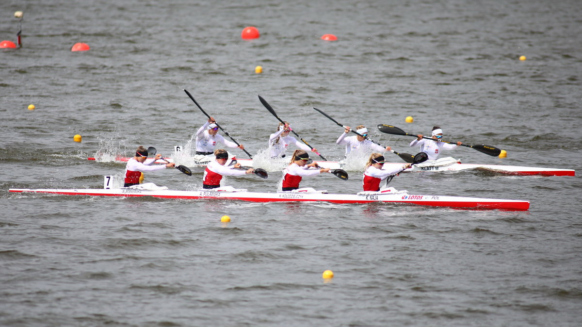 Helena Wisniewska, Anna Pulawska, Katarzyna Kolodziejczyk, Karolina Naja