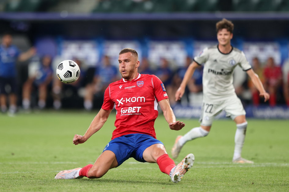 Tomaš Petrašek podczas Superpucharu Polski z Legią (1:1, 4:3 po karnych). To po tym spotkaniu zdecydował, że nadal sporo brakuje mu do pełnej dyspozycji.