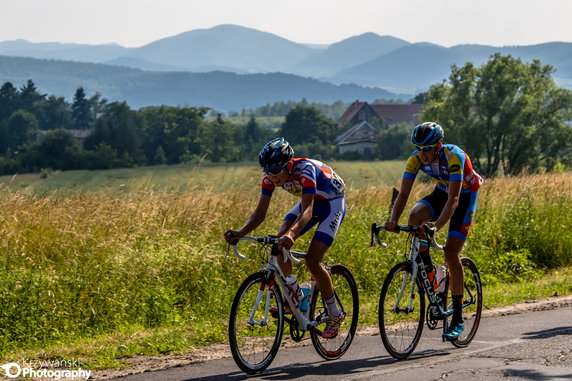 Wyścig ze startu wspólnego juniorów i juniorek