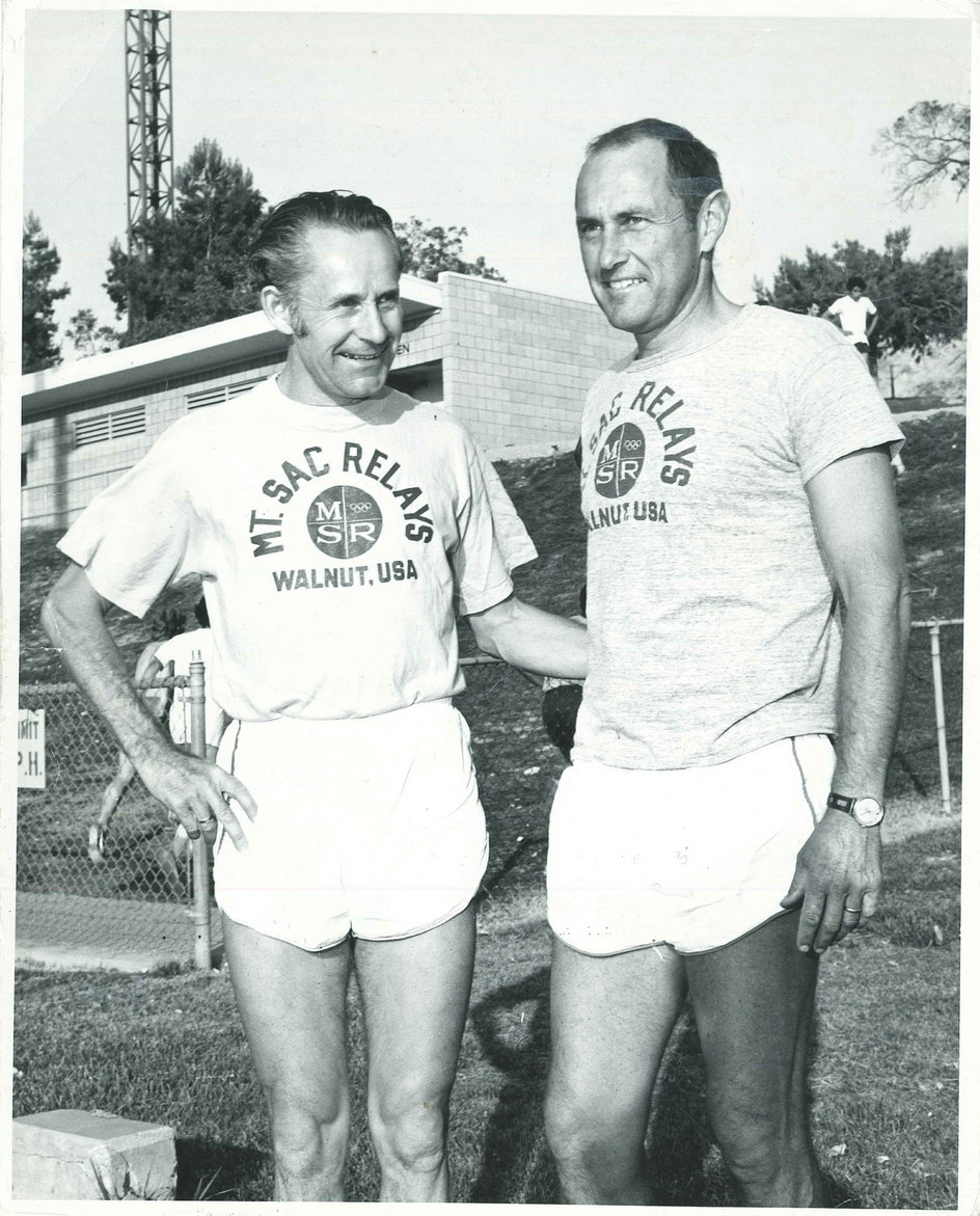 Roman Korban (z lewej) z trenerem Donem Ruhem, który zaprosił go, by szkolił młodzież w Kalifornii.