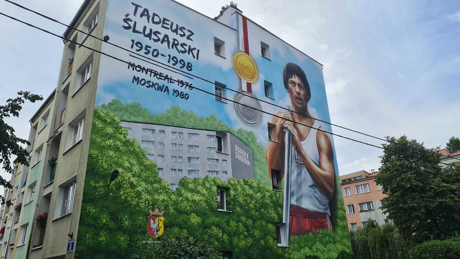 Tadeusz Ślusarski został upamiętniony na muralu w Otwocku