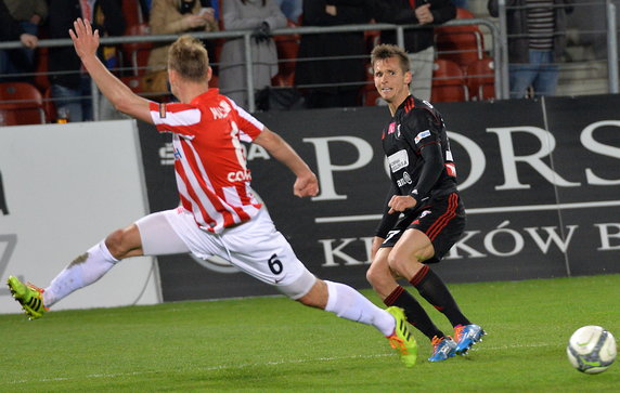 PIŁKA NOŻNA LIGA POLSKA CRACOVIA GÓRNIK ZABRZE (Adam Marciniak Paweł Olkowski)