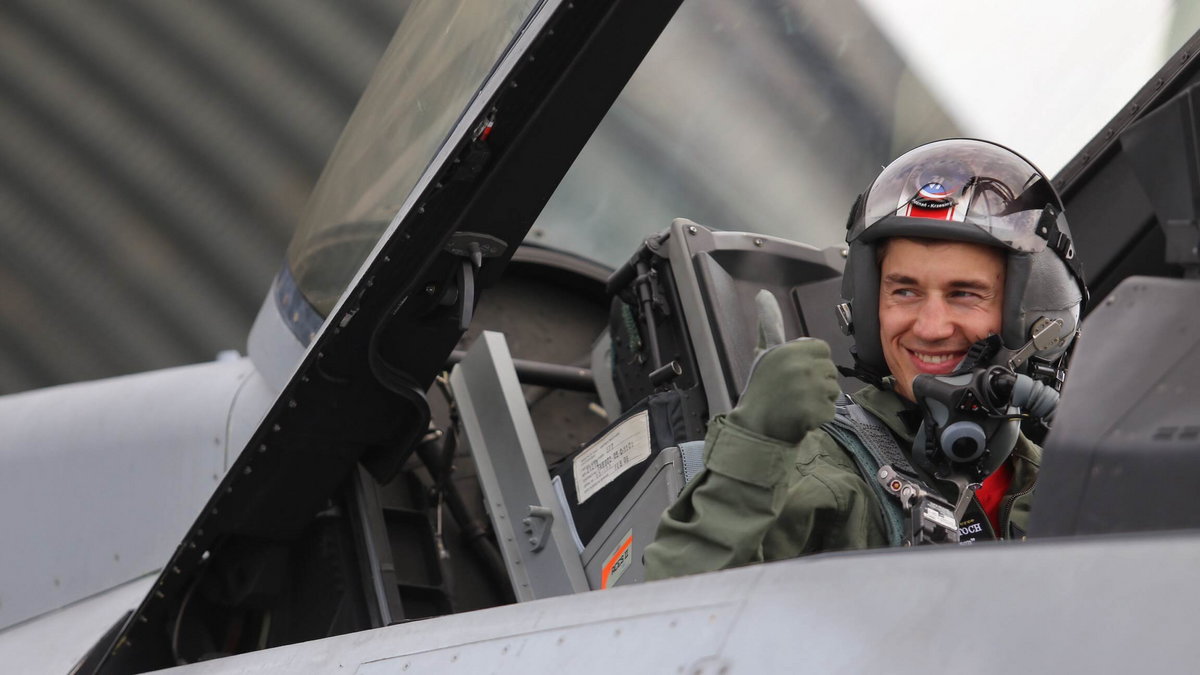 Kamil Stoch poleciał myśliwcem F-16