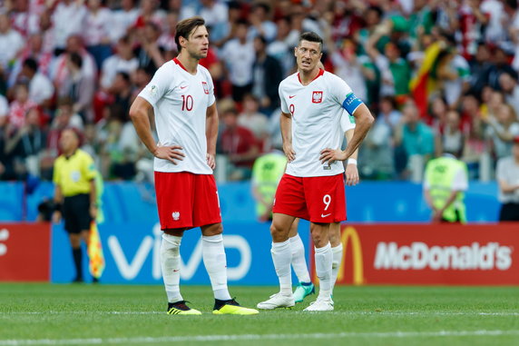 Grzegorz Krychowiak i Robert Lewandowski z meczu z Senegalem na MŚ 2018